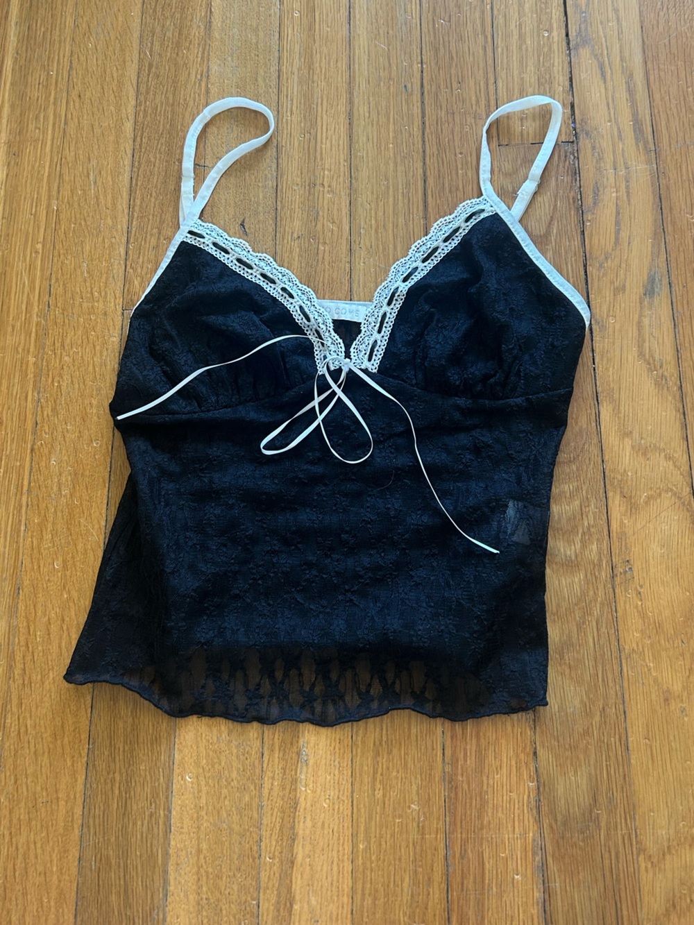 Lace Trim Camisole in Black & White